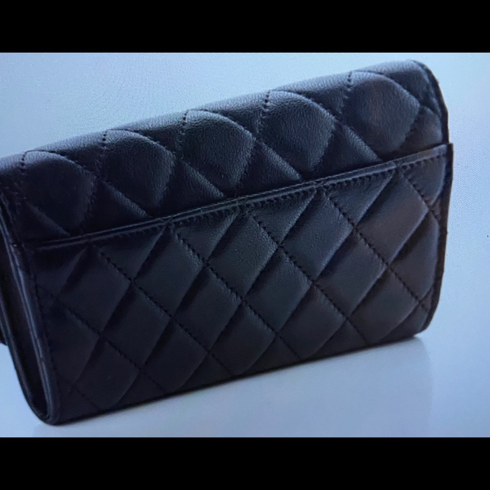 SOLD-Chanel wallet - Picture 3 of 4